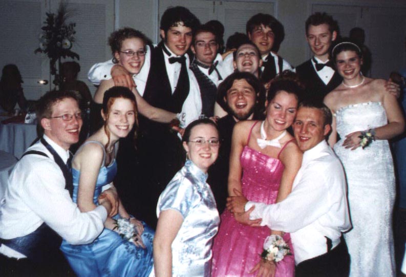 prom03-group_shot.jpg