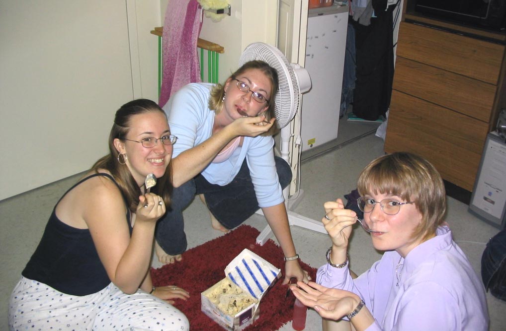 ice_cream_9-6-03.jpg