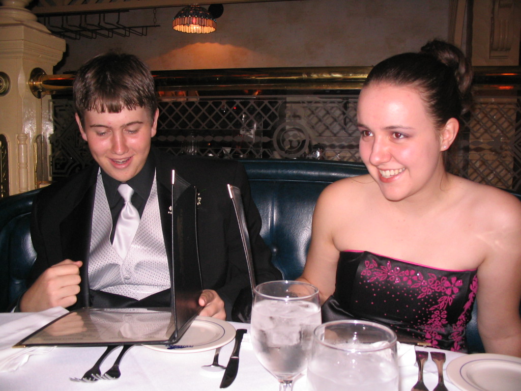 prom_05_menu_battleship.jpg